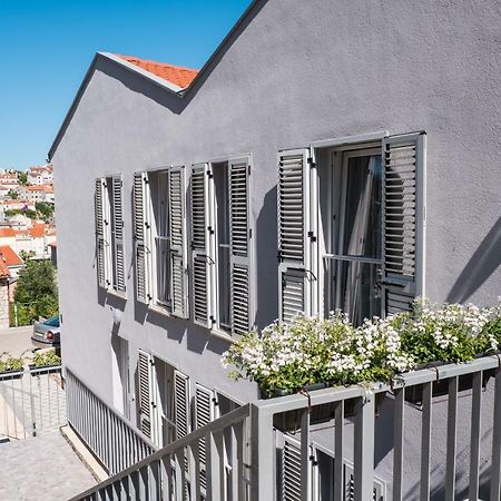 Apartmani Beatrice Mali Losinj Exterior photo