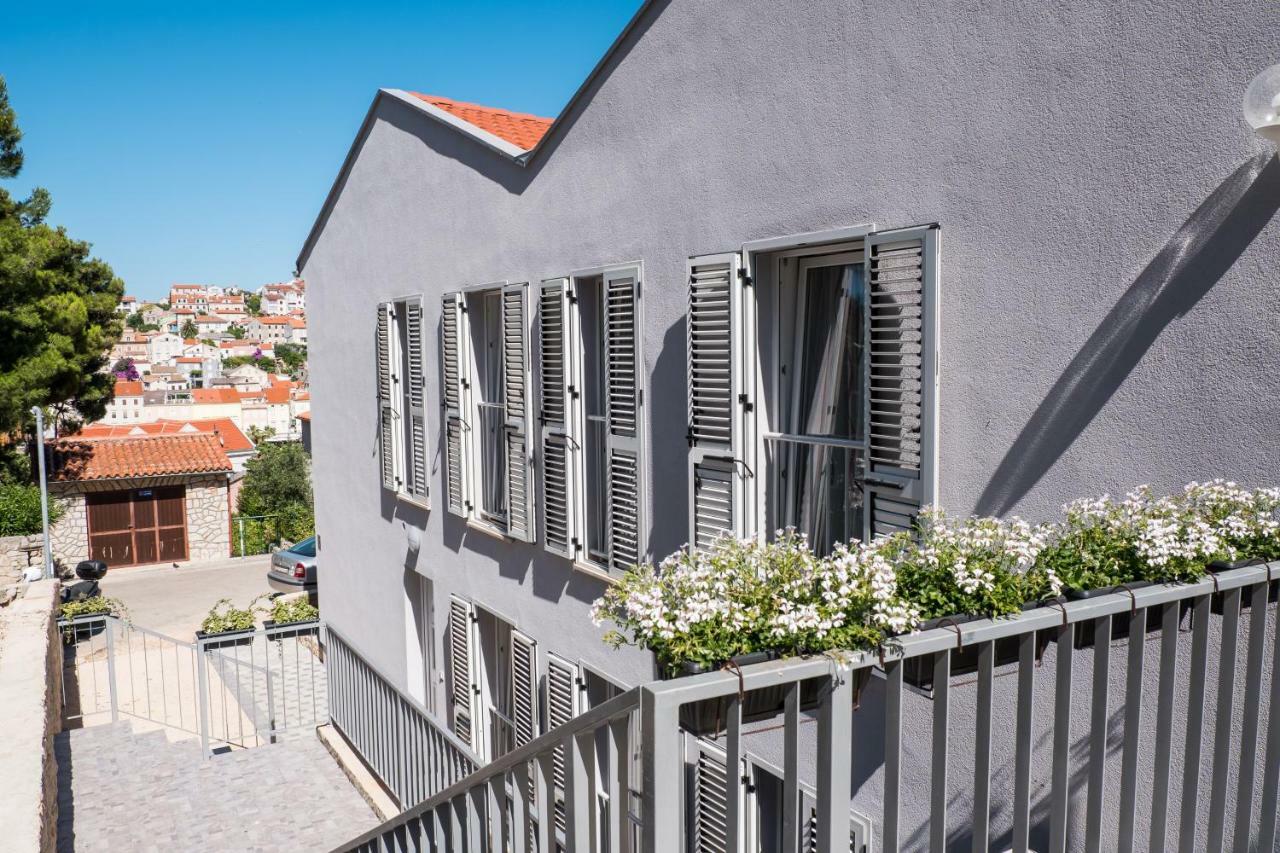 Apartmani Beatrice Mali Losinj Exterior photo